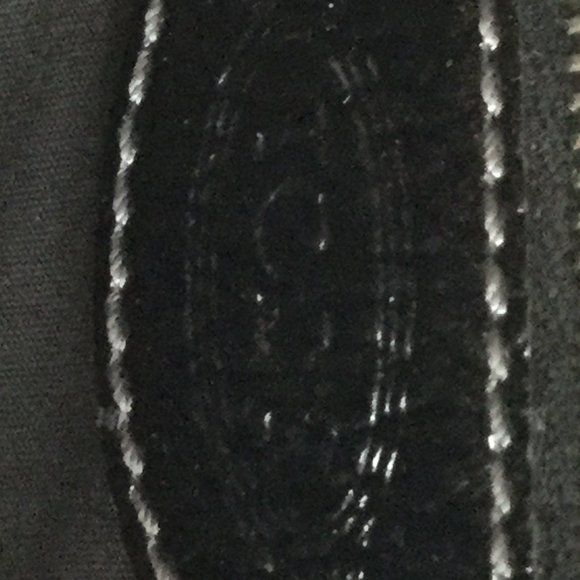 Tod's Ladies Shoulder Bag - Picture 10 of 11